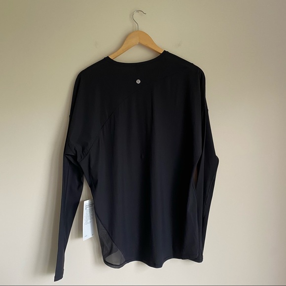 lululemon Cross The Day Long Sleeve (NWT) - Picture 5 of 9